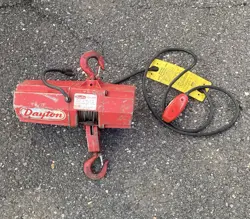 DAYTON # 2Z668 ELECTRIC CABLE HOIST 500 LBS CAP. 115V 10 FT. LIFT TESTED / WORKS