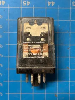 DAYTON 12A 120V GENERAL PURPOSE RELAY 5X827E