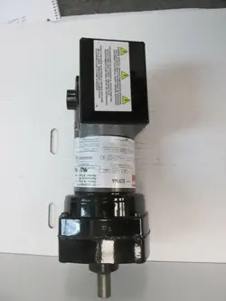 NIB DAYTON 6Z914A DC GEARMOTOR 90V 74 TORQUE