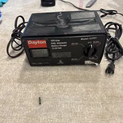 DAYTON BATTERY CHARGER 10/5 AMP FULLY AUTOMATIC 12/24 VOLT 1JYU5-1JYU9, 1JYV1,