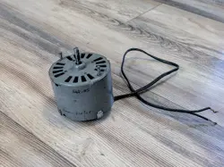 DAYTON 3M542 ELECTRIC MOTOR 1550 RPM 115V 1/50 HP 60 HZ GRAINGER USED WORKING