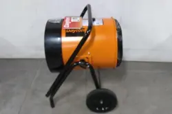 DAYTON 784JJ0 240VAC 34120 BTUH HEATING CAPACITY PORTABLE HEATER