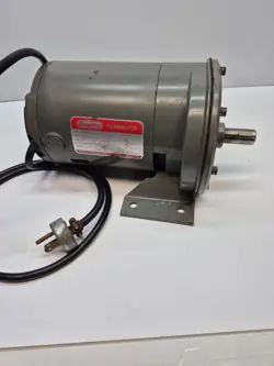 DAYTON 5K940 AC GEARMOTOR ¼ HP 60 RPM 1LPP2 115 VOLT  3/4