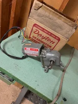 DAYTON GEARMOTOR