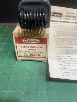 DAYTON 2E206_ HEATING-VENTILATION CONTROL SINGLE STAGE SPDT 30-100 F