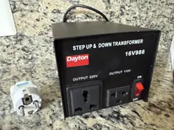UP/DOWN TRANSFORMER 220V