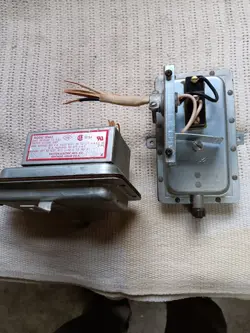 DAYTON # 2E462 AIR PRESSURE SWITCHES