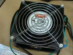 LOT OF 2 DAYTON 105CFM AC AXIAL FANS 4WT47 2900RPM 0.18A 18W 115V