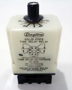 NEW DAYTON SOLID STATE TIME DELAY RELAY 5X828