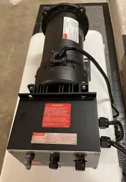 DAYTON 3/4 HP ADJUSTABLE SPEED MOTOR & CONTROLLER, 2500 RPM, 90V, MODEL #2Z486D