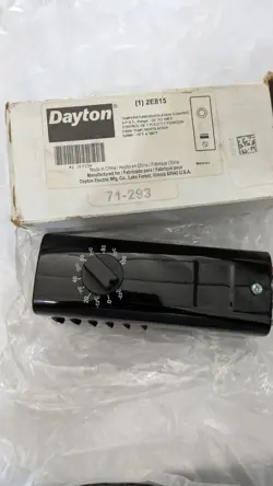 DAYTON 2E815 MECHANICAL THERMOSTAT.