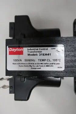 VOLTAGE TRANSFORMER