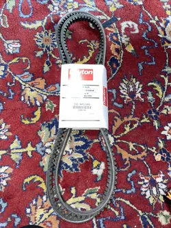 DAYTON PREMIUM V-BELT 6A136G NOT USED