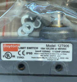 DAYTON 12T906 ENCLOSED LIMIT SWITCH, PLUNGER TYPE, NEW