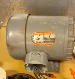 MOTOR