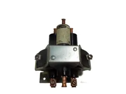 DISPLACEMENT RELAY UNMP