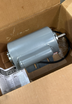 NOS 3K213C DAYTON 1/2 HP, 1725 RPM, 115/230V, 60HZ, MOTOR (WA)