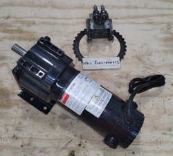 DAYTON 4Z128B DC GEARMOTOR =NEW OLD STOCK=