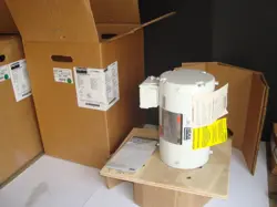 NEW 1TTB8BH  DAYTON  WASHDOWN MOTOR 1.5 HP PH 3 VOLTS 230/460
