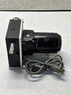 ELDEX B-100-S HIGH-PRESSURE METERING PUMP W/ DAYTON GEARMOTOR NYC-13 D3