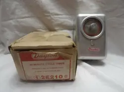 DAYTON 30 MINUTE CYCLE TIMER - 2E210