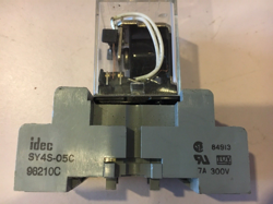 IDEC SY4S-05C WITH