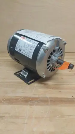 8.9 AMPS