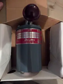 VINTAGE DAYTON DRUM