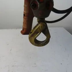 CHAIN HOIST 12'