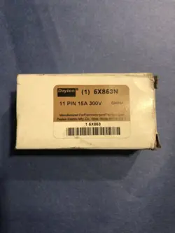 DAYTON 5X853N RELAY SOCKET
