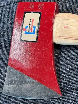 AXE