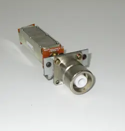 AE 1335085A 1069