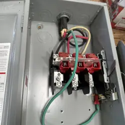 FUSIBLE