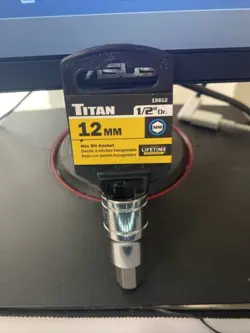 SOCKET 1/2
