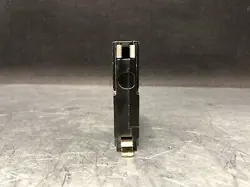 SQUARE 30 AMP