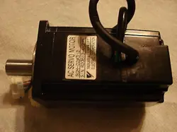 YASKAWA SGM-02A312 SERVO