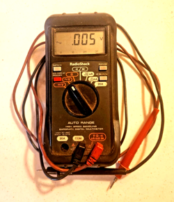 RADIO SHACK 22-178 AUTO RANGE HIGH SPEED SAMPLING BARGRAPH DIGITAL MULTIMETER
