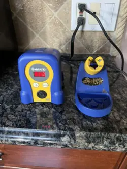 HAKKO FX888D-23BY DIGITAL SOLDERING STATION