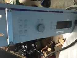 200V