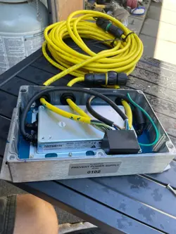 250W