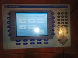 ALLEN BRADLEY PANELVIEW PLUS 700 2711P-RDB7C SER B