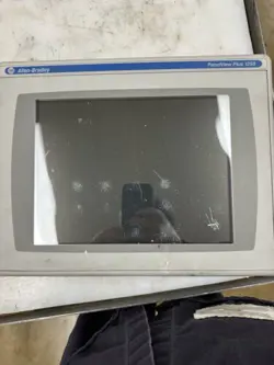 2711P-RP8D OPERATOR INTERFACE