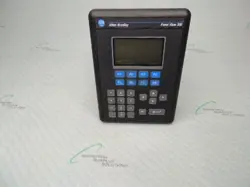 ALLEN BRADLEY  2711-K3A17L1 PANELVIEW 300 INTERFACE PANEL