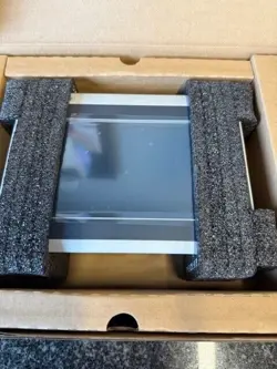 ALLEN-BRADLEY 2711R-T7T OPERATOR INTERFACE PANEL VIEW 800 HMI TERMINAL