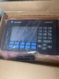 ALLEN BRADLEY 2711-B5A2 PANELVIEW 550 HMI TOUCHSCREEN KEYPAD NEW