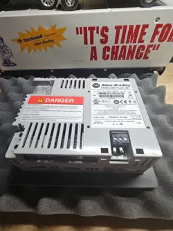 400 SERIES 2711PCB4C20D8