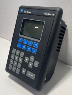 ALLEN-BRADLEY PANEL VIEW 300, 2711-K3A5L1, SER B 24VDC