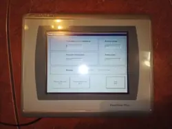 ALLEN BRADLEY 2711P-T7C22D9P PANELVIEW PLUS SER.B