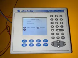 ALLEN BRADLEY 2711P-K4M20A