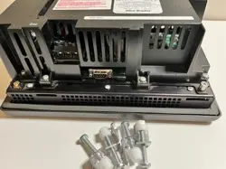 2711-B6C5 PANELVIEW 600